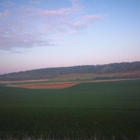 Nature Monchy Campneuseville Exterior photo